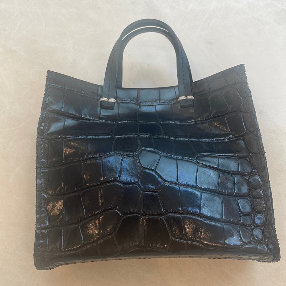 Clare V. Simple Tote Bebe-Black Croco